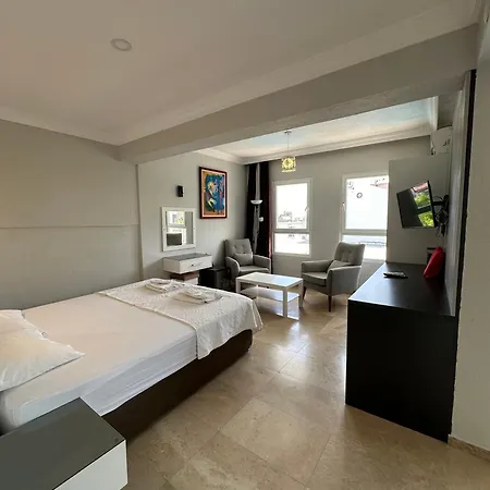 Kelebek * Kalkan
